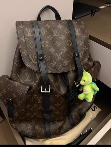 Louis Vuitton Christopher PM M43735 photo review