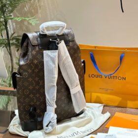 Louis Vuitton Christopher PM M43735 photo review