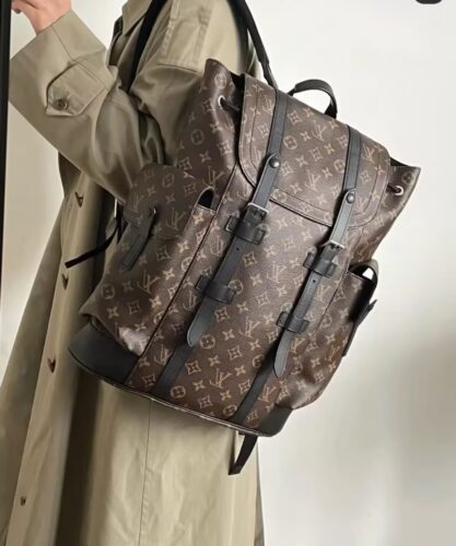 Louis Vuitton Christopher PM M43735 photo review