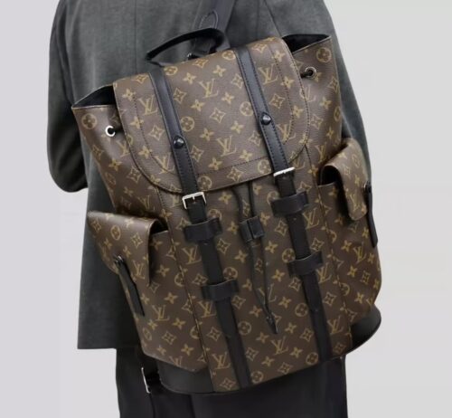 Louis Vuitton Christopher PM M43735 photo review
